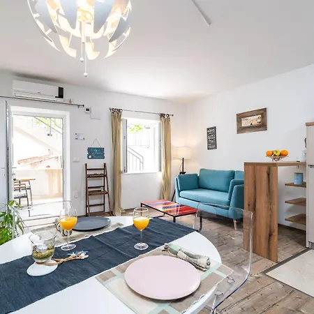 Apartman Studio Jakov
