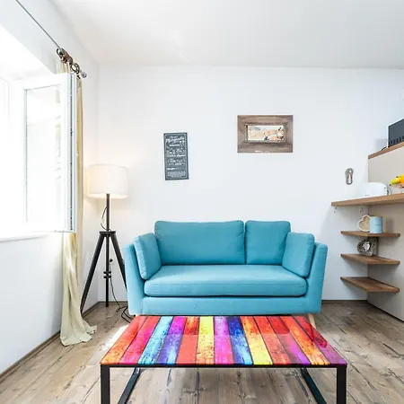 Studio Jakov Apartman